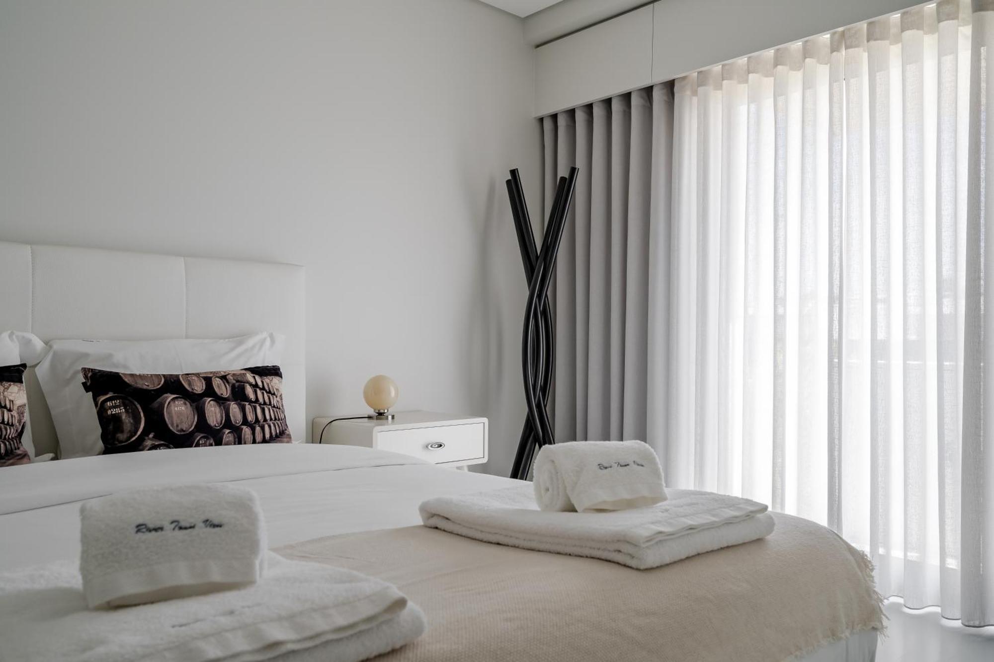 River Town View - Luxury Apartment With Jacuzzi On Terrace Viana do Castelo Dış mekan fotoğraf